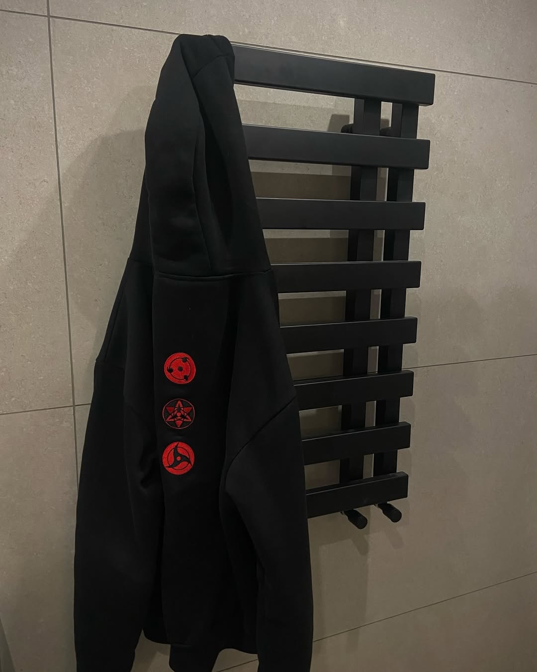Uchiha Clan Symbol Hoodie - Embroidery