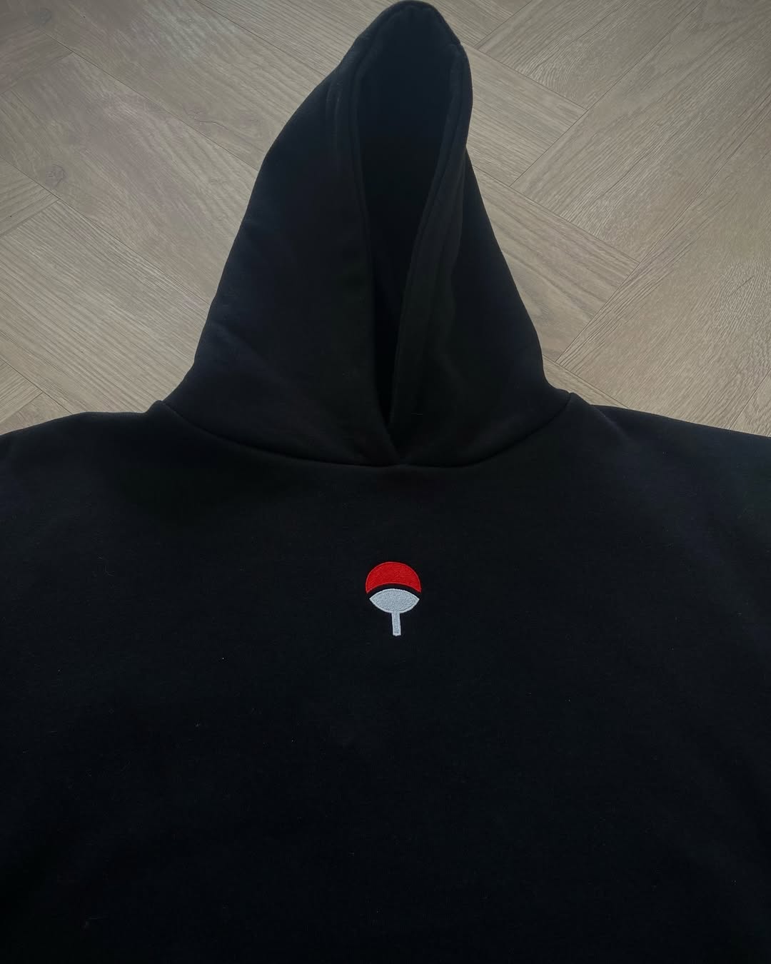 Uchiha Clan Symbol Hoodie - Embroidery